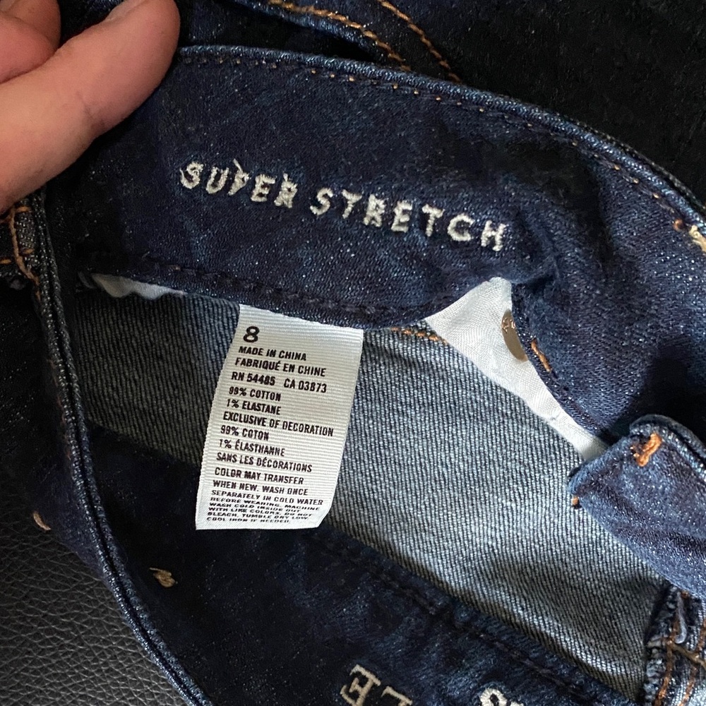 American Eagle Outfitters Super Stretch Dark Blue Jean Shorts - Picture 3 of 4